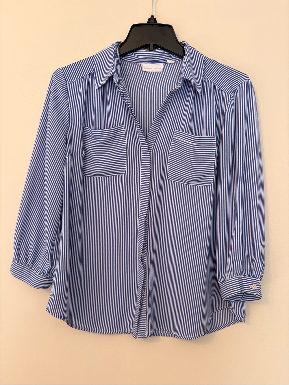 New York & Company Blue and White Striped Button-Down Shirt Womens Small